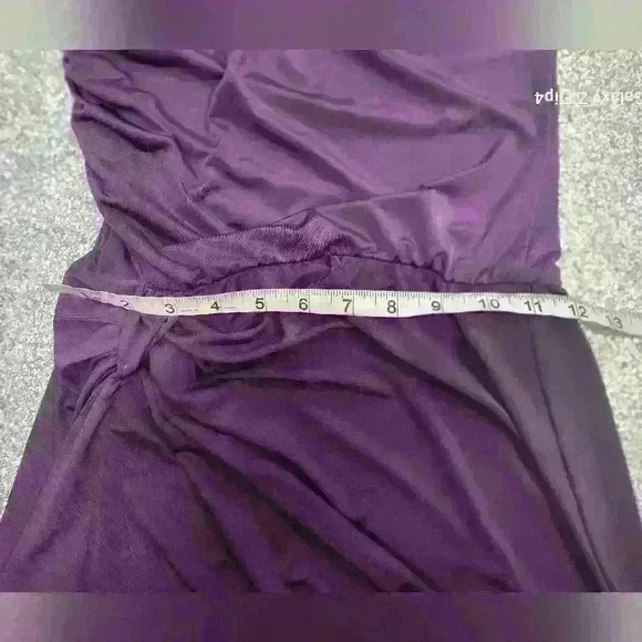 Venus  1 shoulder ruched dress - Picture 2 of 4